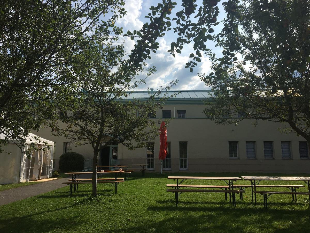 Hostel Obertrum Eksteriør billede