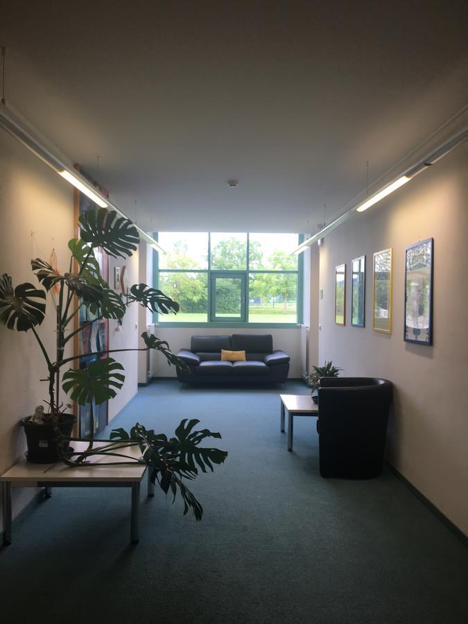 Hostel Obertrum Eksteriør billede