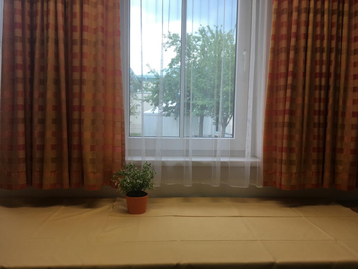 Hostel Obertrum Eksteriør billede