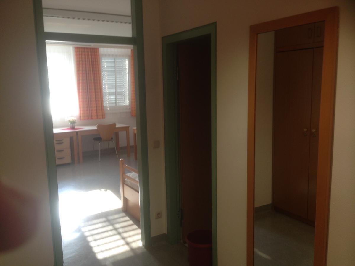 Hostel Obertrum Eksteriør billede