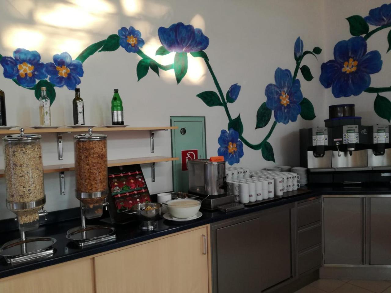 Hostel Obertrum Eksteriør billede